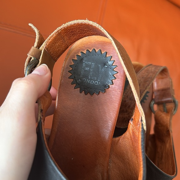 Real leather heels - Picture 2 of 4